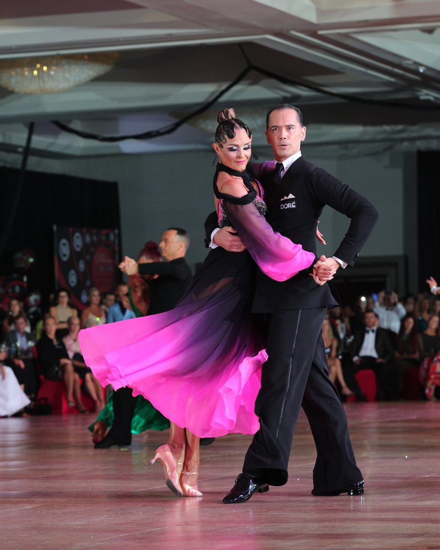 Michael Choi and Viktoriya Kleyman on the floor at Millennium Dancesport, 2021